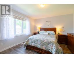87 Irving Drive, Norwich, ON N0J1P0 Photo 12