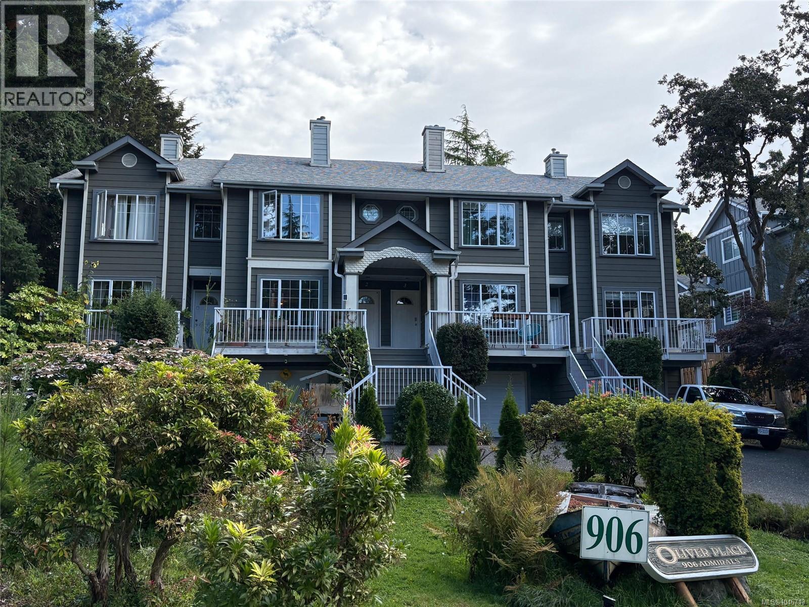 #2 906 Admirals Rd - 41