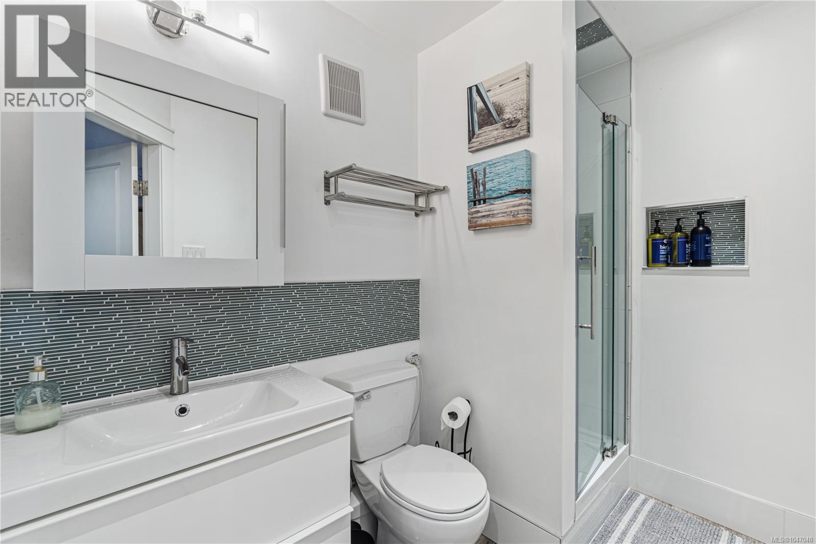 531 Summit Dr - 31
