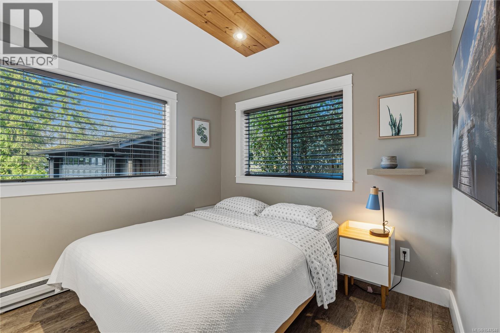 531 Summit Dr - 26
