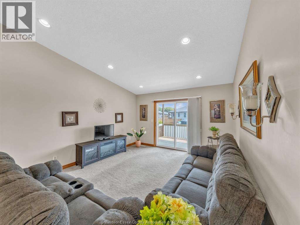 89 Peter AVENUE - Image 10