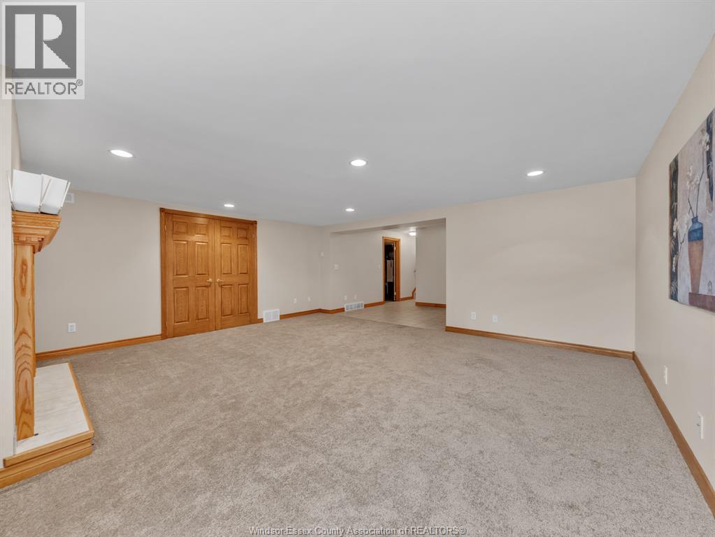 89 Peter AVENUE - 20