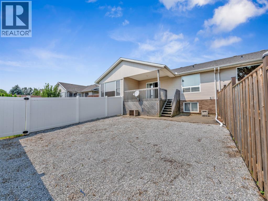 89 Peter AVENUE - 36