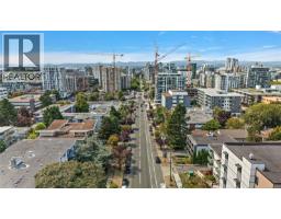 207 1155 Yates St, Victoria, BC V8V3N1 Photo 7