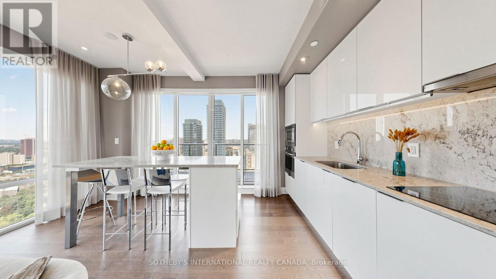 #3807 955 BAY STREET - Image 16
