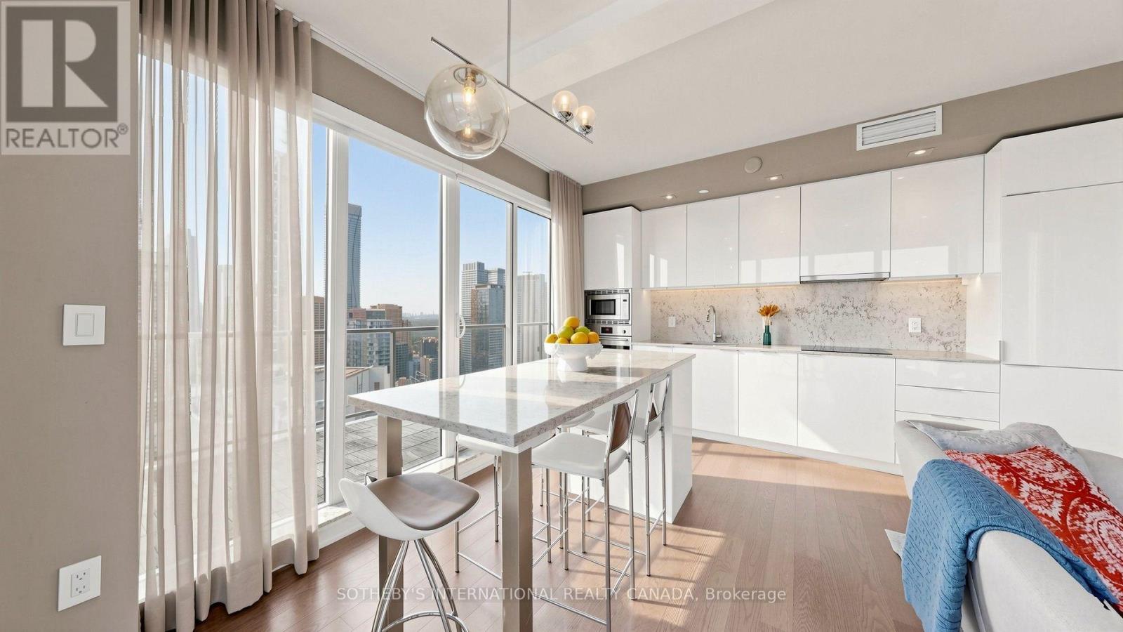 #3807 955 BAY STREET - 21