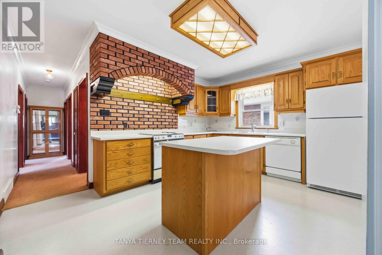 285 MURIEL AVENUE - Image 16