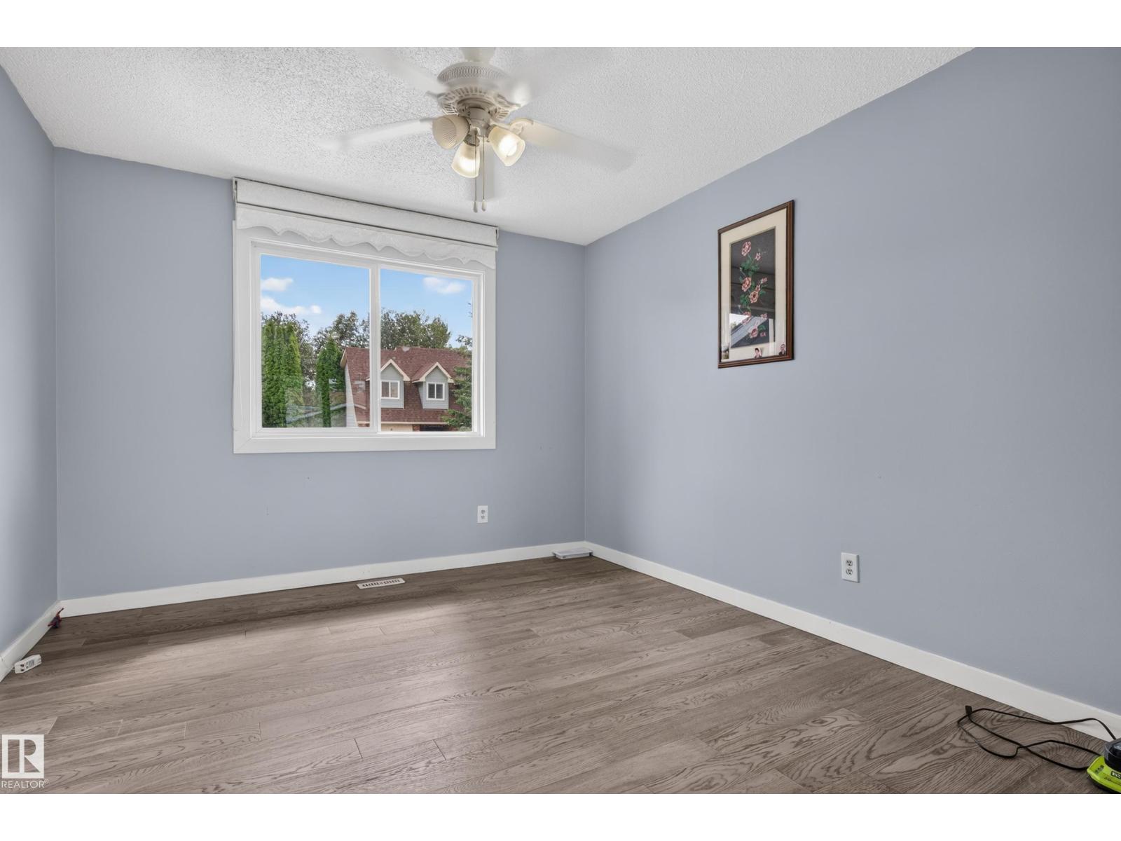 4628 37 AV NW - Image 11