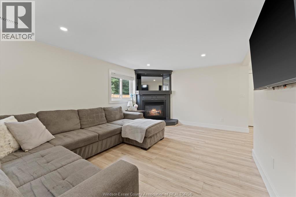414 ST LOUIS - Image 30