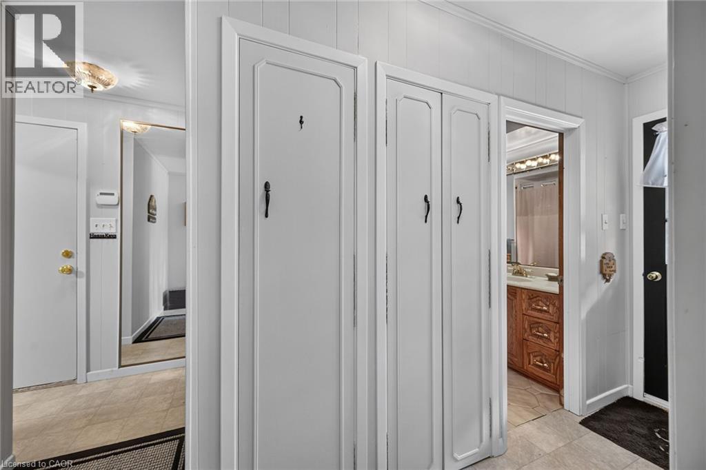 1431 FLETCHER Road - Image 22