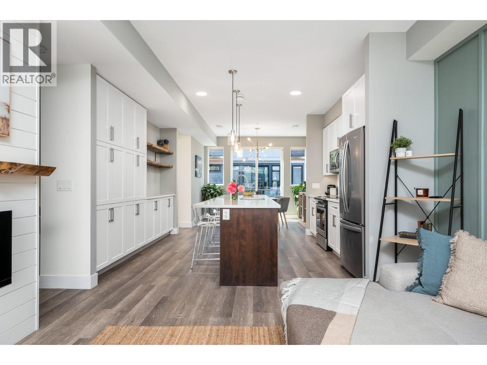 #301 11581 Rogers Road - Image 10