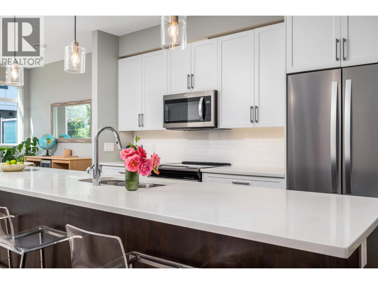 #301 11581 Rogers Road - Image 12