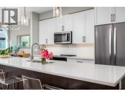 4pc Ensuite bath - 11581 Rogers Road Unit# 301, Lake Country, BC V4V1X8 Photo 12
