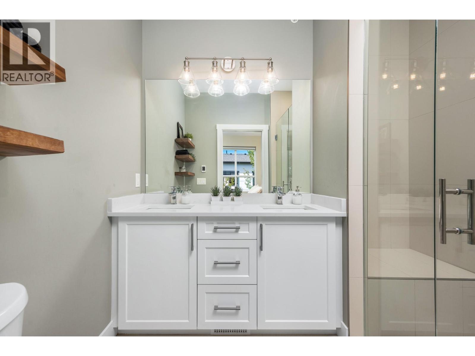 #301 11581 Rogers Road - Image 24