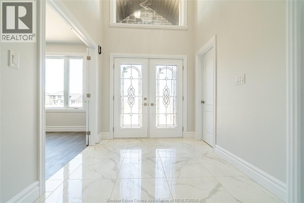 189 WHELAN DRIVE - 2