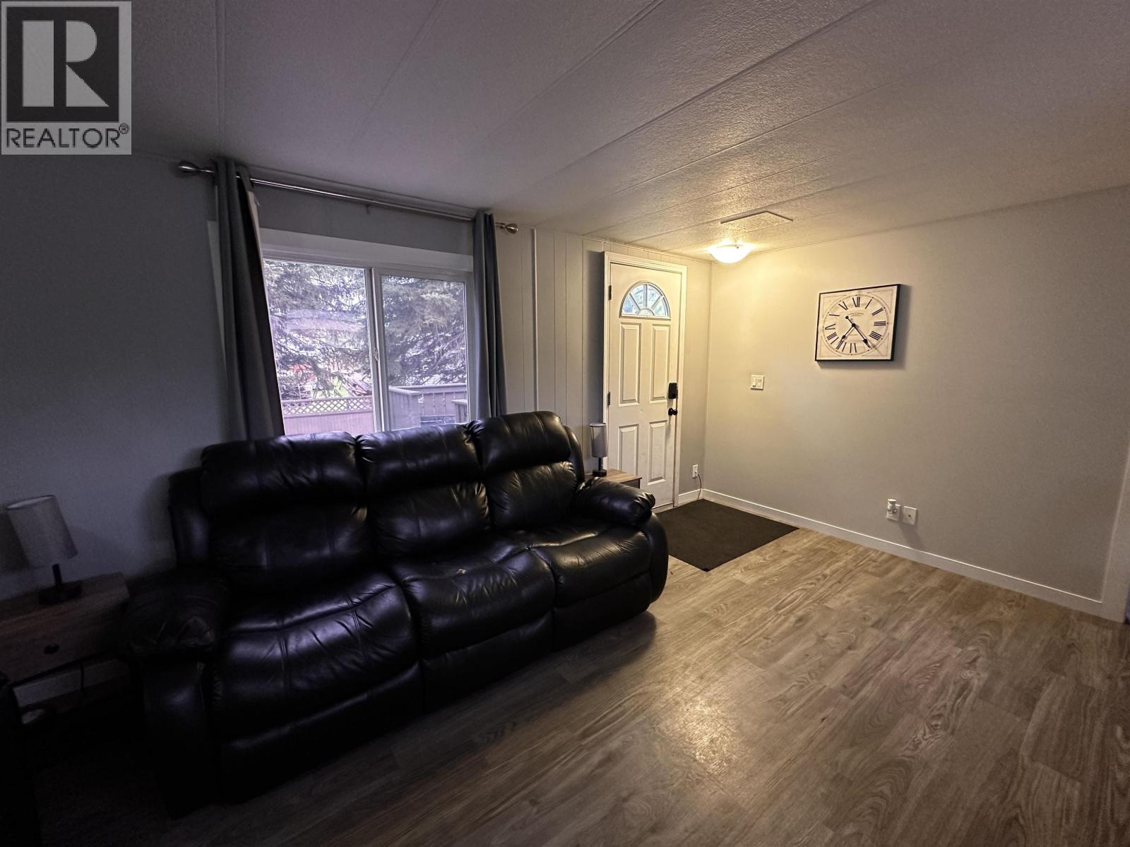 4107 E 53 AVENUE - 7