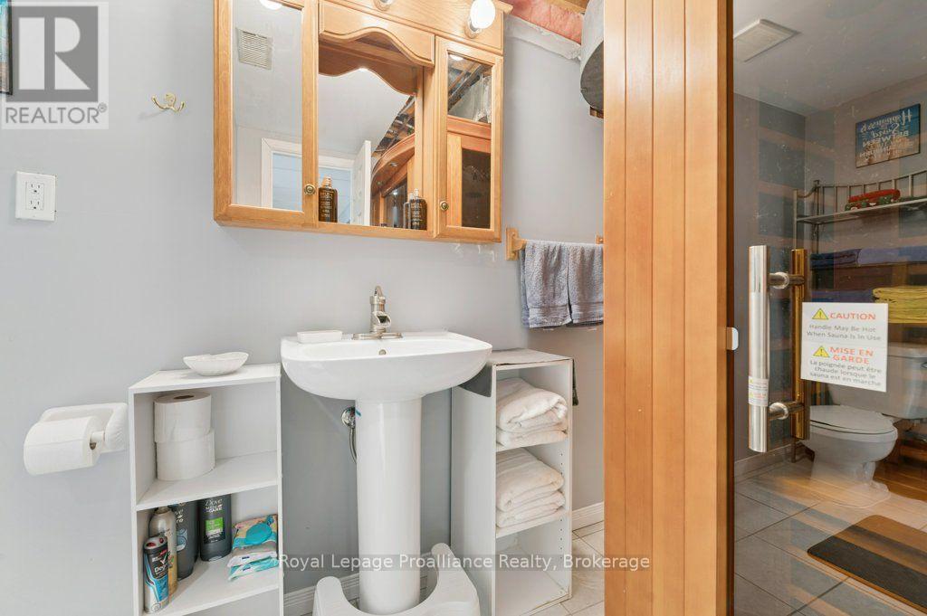 14 PARKER DRIVE - Image 30