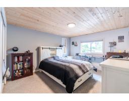 19746 49 Avenue, Langley, BC V3A3R4 Photo 36