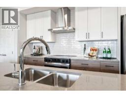 4pc Bathroom - 2205, 550 Belmont Street Sw, Calgary, AB T2X6A5 Photo 9