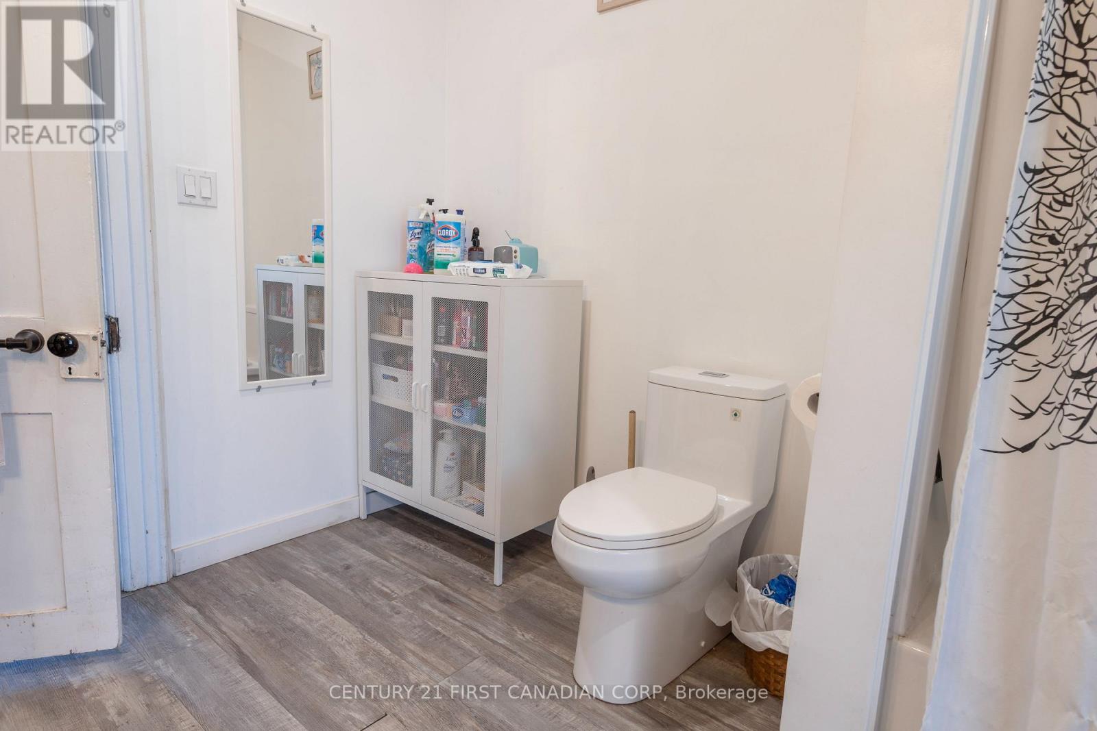 157 ADELAIDE STREET - Image 12