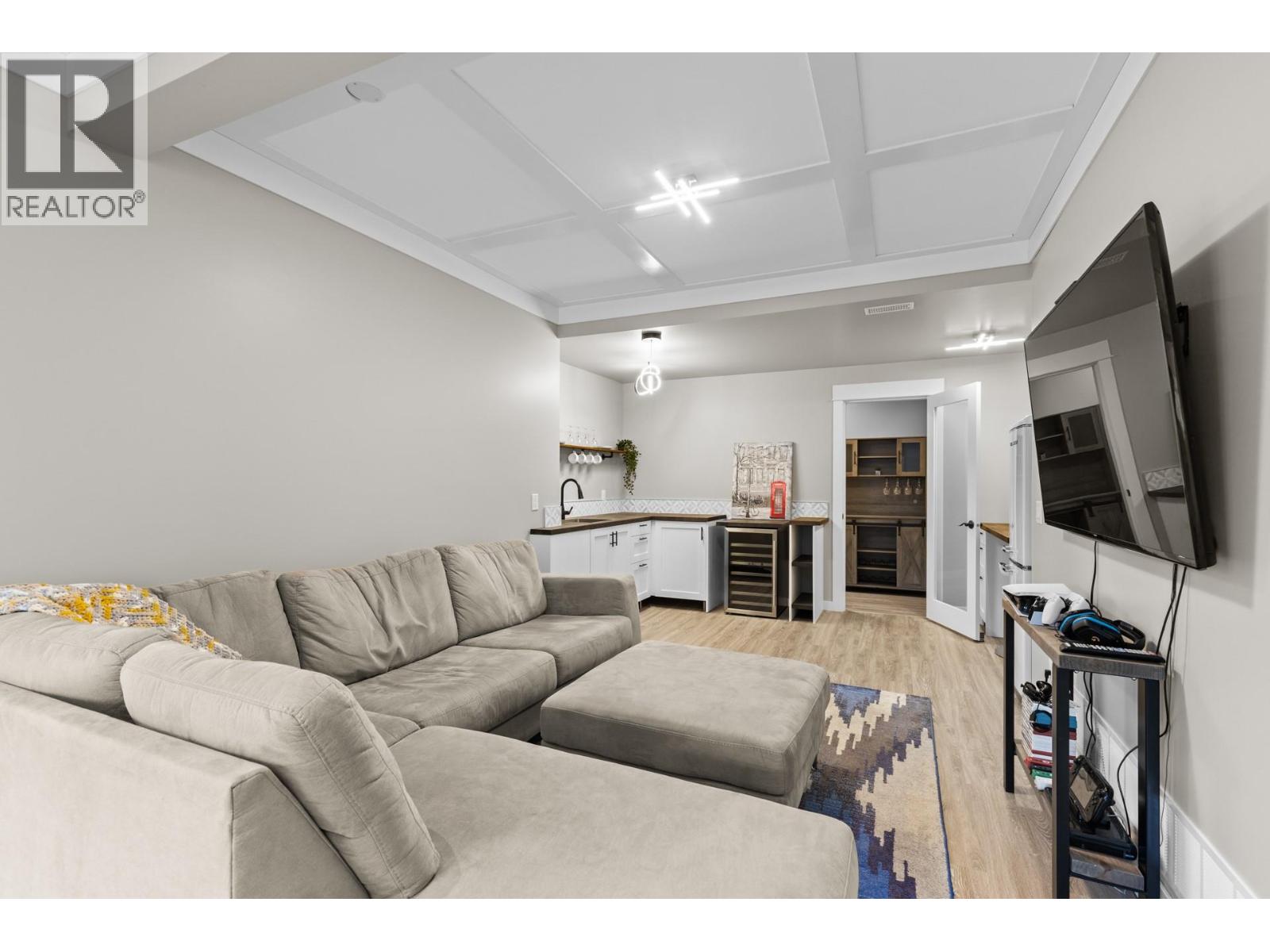 4802 Trepanier Road, Peachland