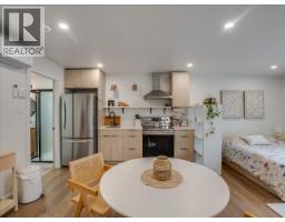 2116 Columbia Avenue, Castlegar, BC V1N2X1 Photo 43
