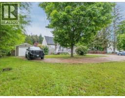 2116 Columbia Avenue, Castlegar, BC V1N2X1 Photo 54