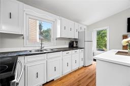 26 Birchbark Bay, Winnipeg, MB R2V4P1 Photo 8