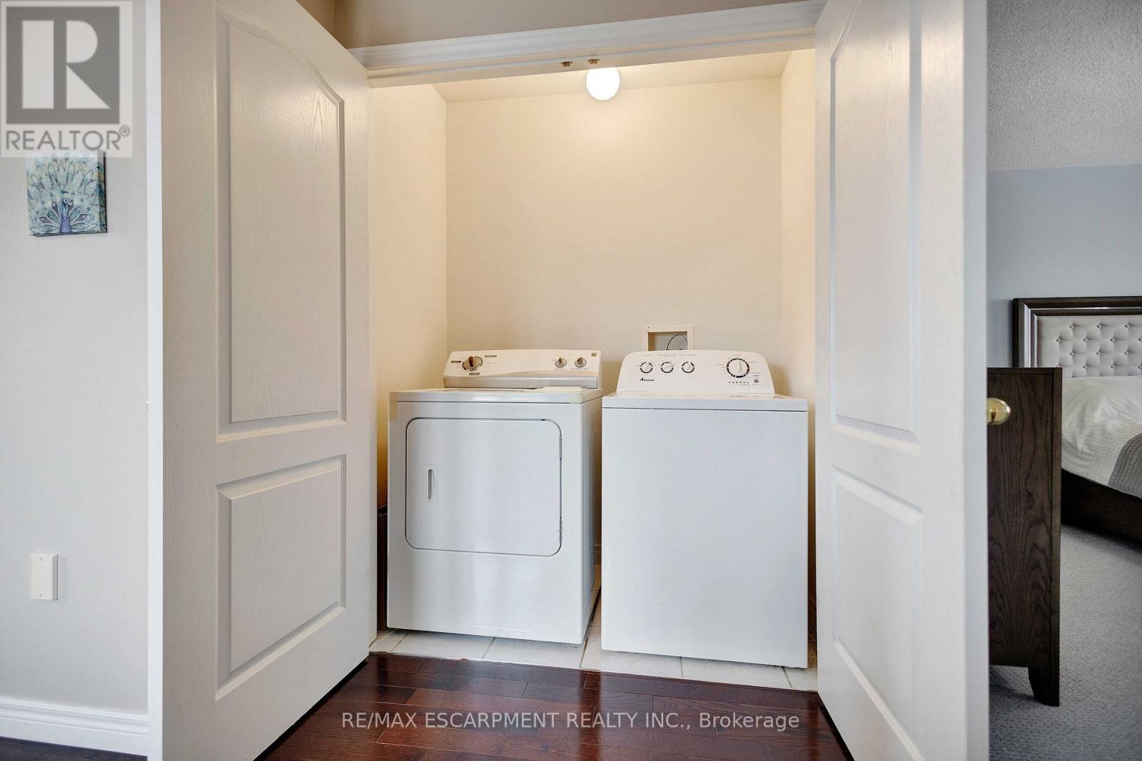 #8 232 STONEHENGE DRIVE - Image 27