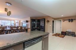 Laundry room - 305 374 River Avenue, Winnipeg, MB R3L0E4 Photo 6