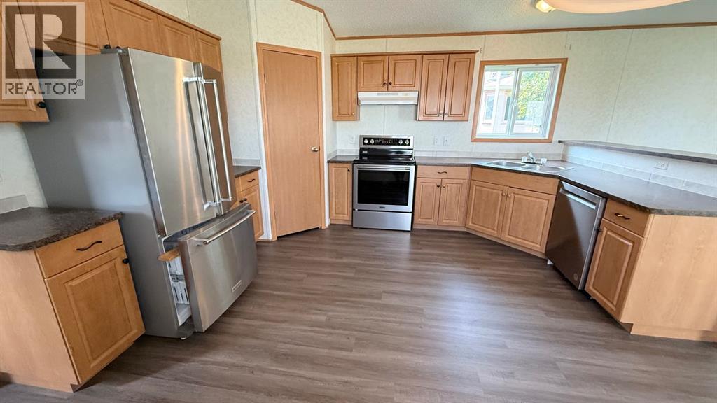 209 2 Avenue - 3
