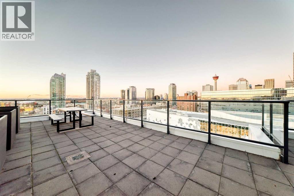 #310 450 8 Avenue SE - 33
