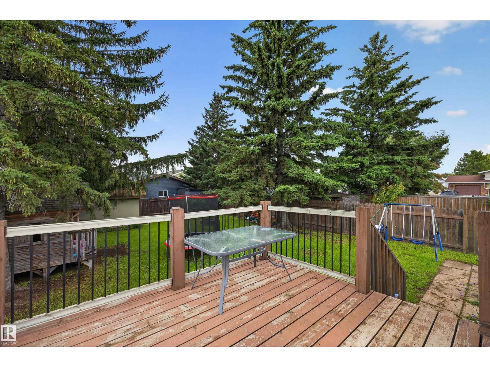 6235 13 Avenue NW - 17