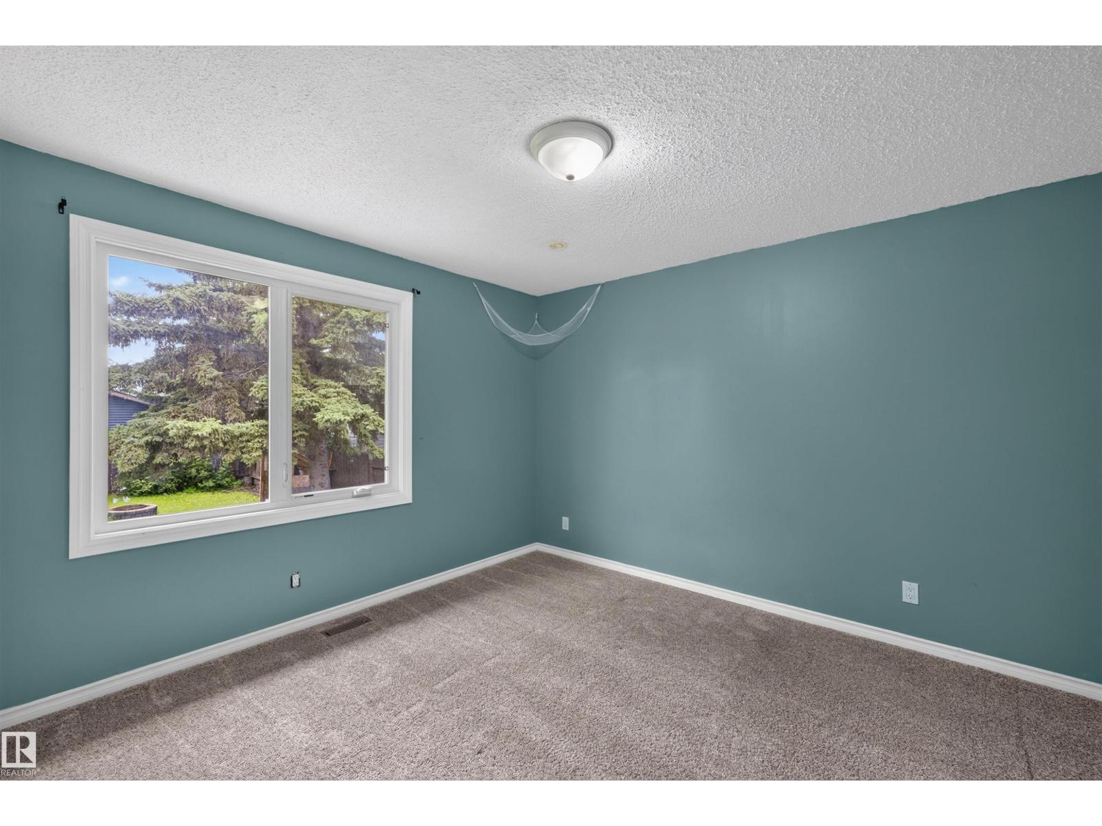 6235 13 Avenue NW - 24