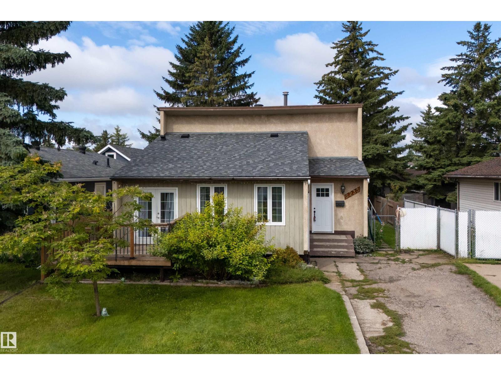 6235 13 Avenue NW - Image 34