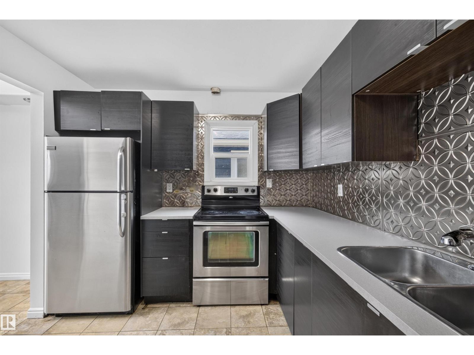 6235 13 Avenue NW - 9