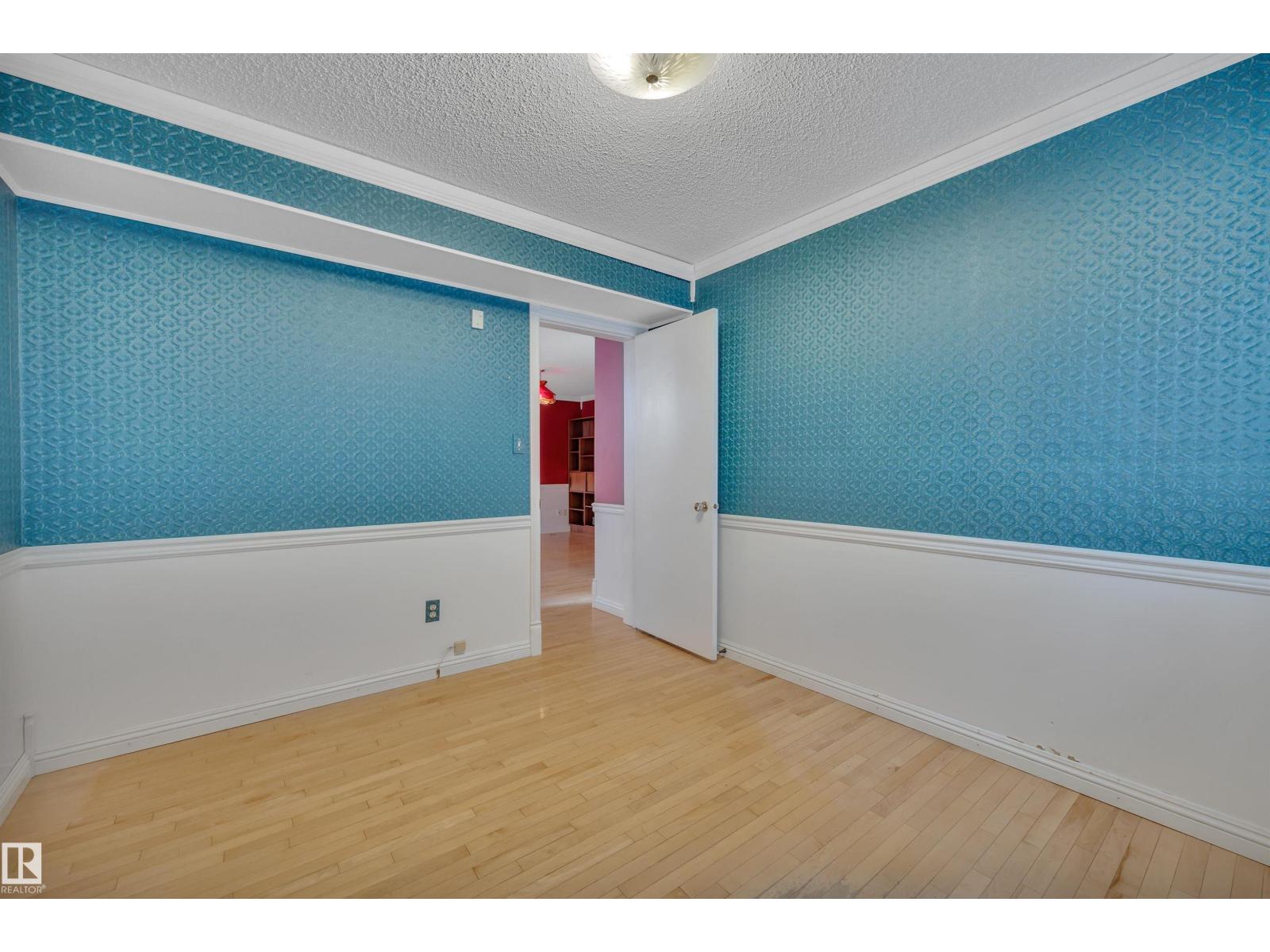 7604 149 AV NW - Image 26