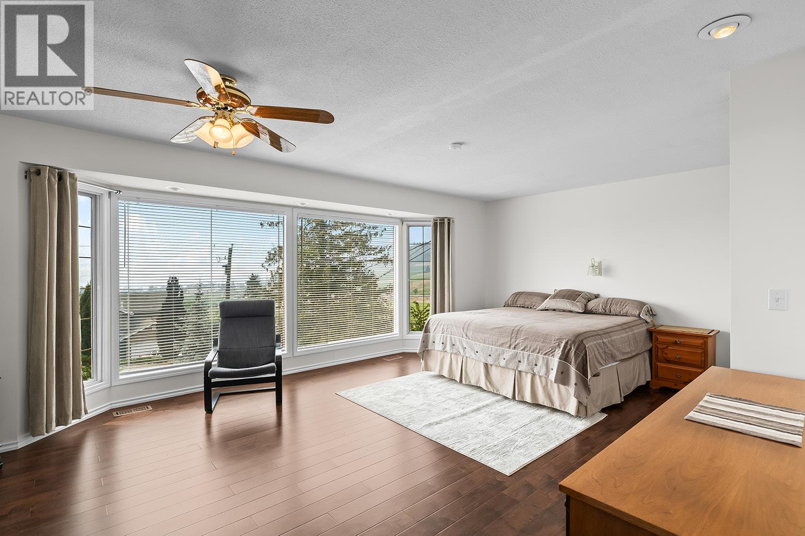 908 Stevenson Road - Image 29