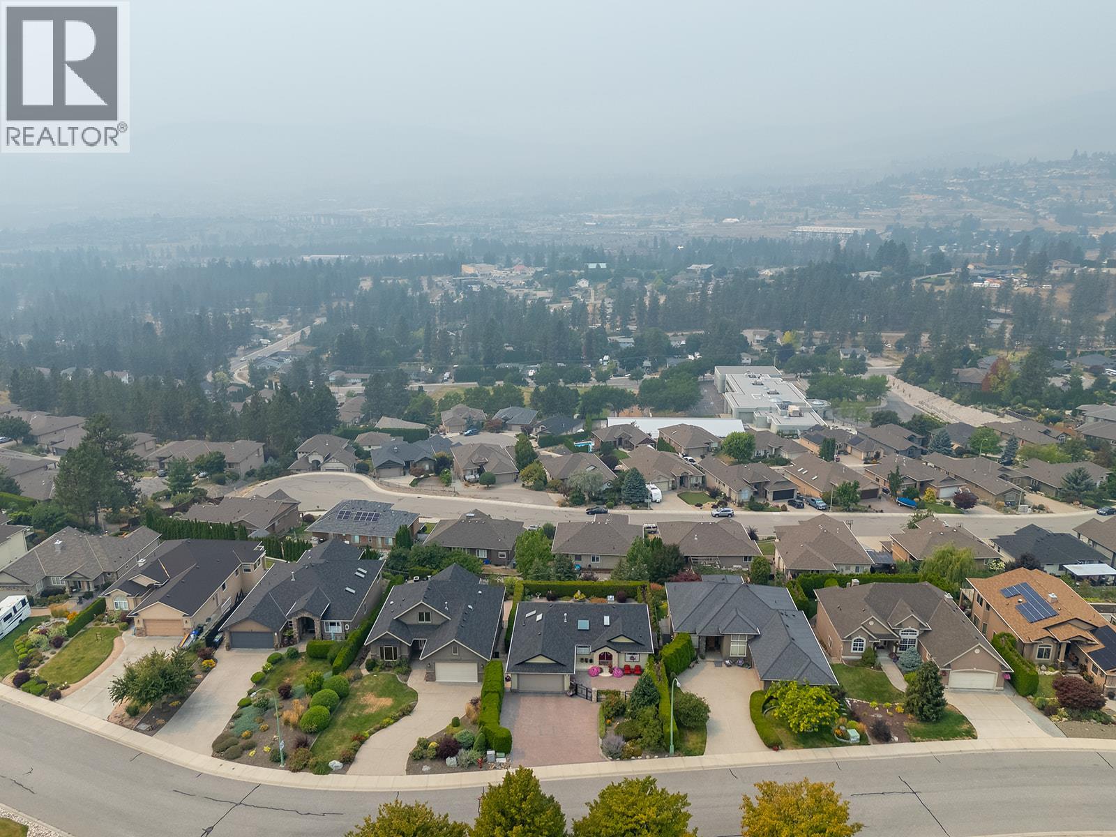 3388 Ridge Boulevard - 46
