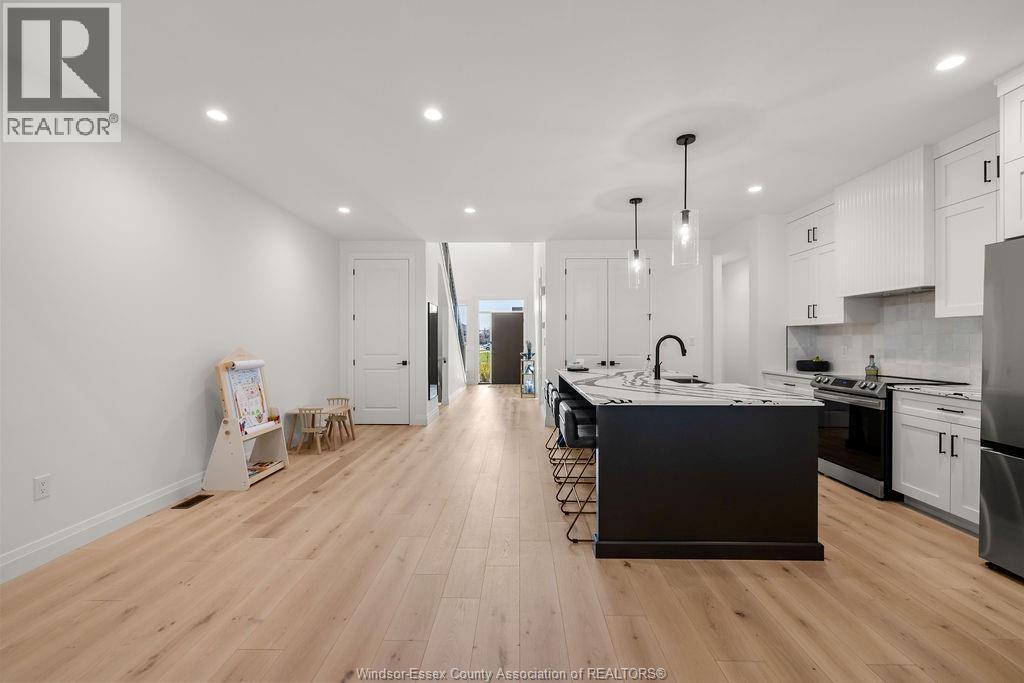 324 JORDAN LANE - 21