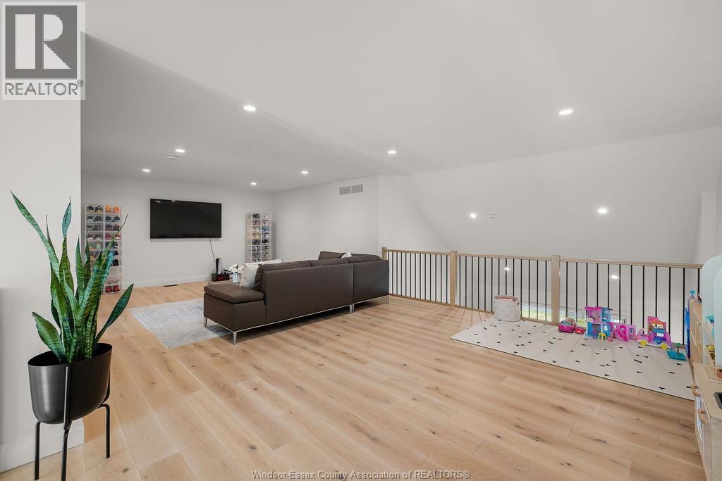 324 JORDAN LANE - Image 7