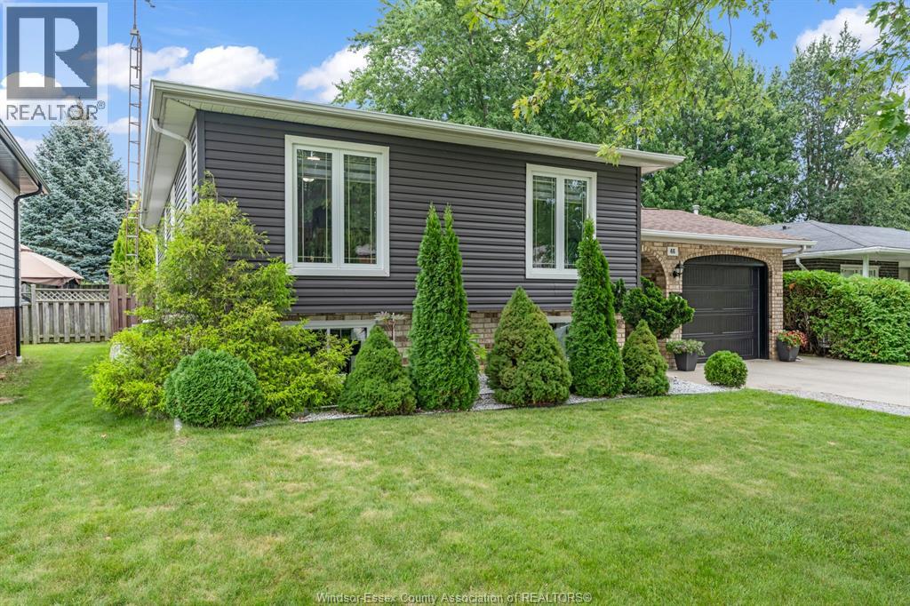 46 Plumbrook DRIVE - 35