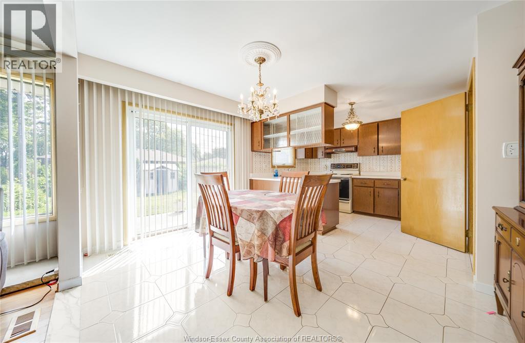 2506 LONGFELLOW AVENUE - 11