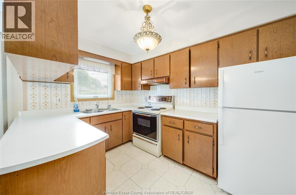 2506 LONGFELLOW AVENUE - 14