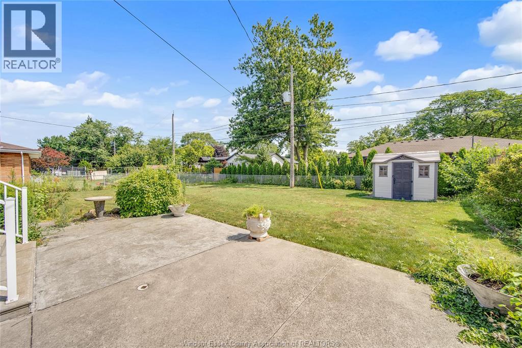 2506 LONGFELLOW AVENUE - 35