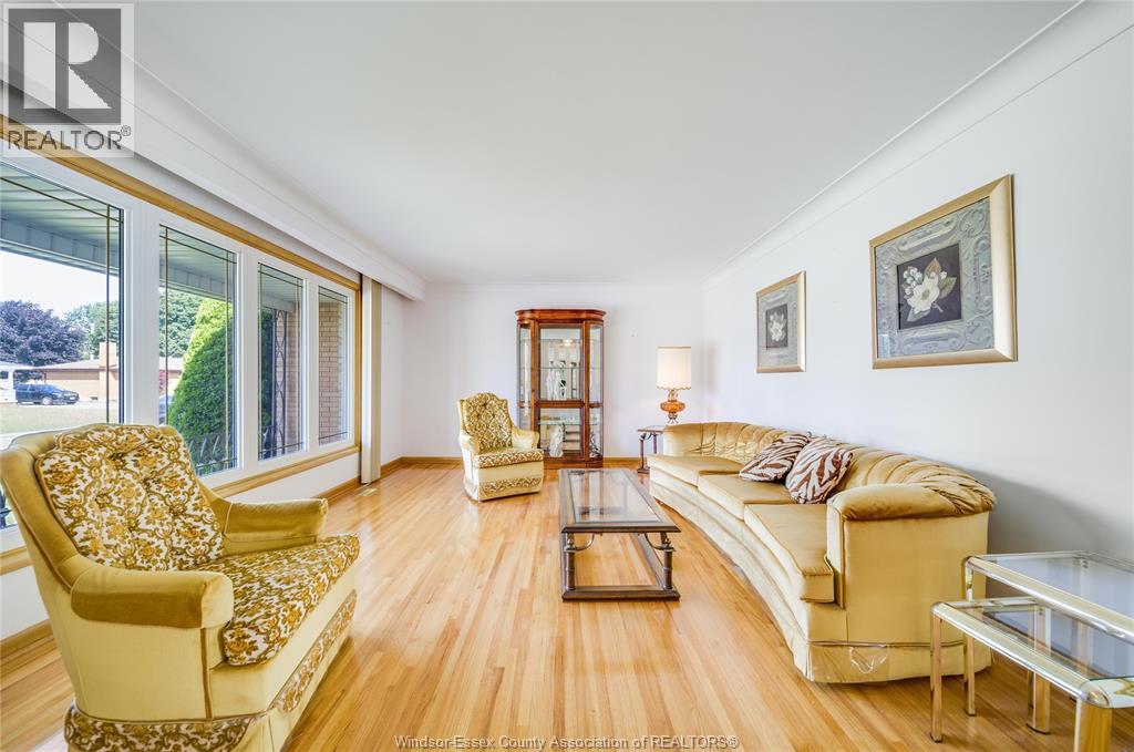 2506 LONGFELLOW AVENUE - 5