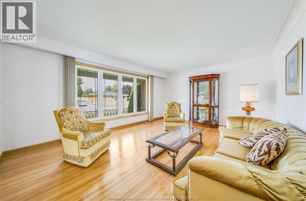 2506 LONGFELLOW AVENUE - 6