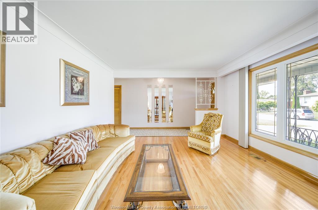 2506 LONGFELLOW AVENUE - Image 7