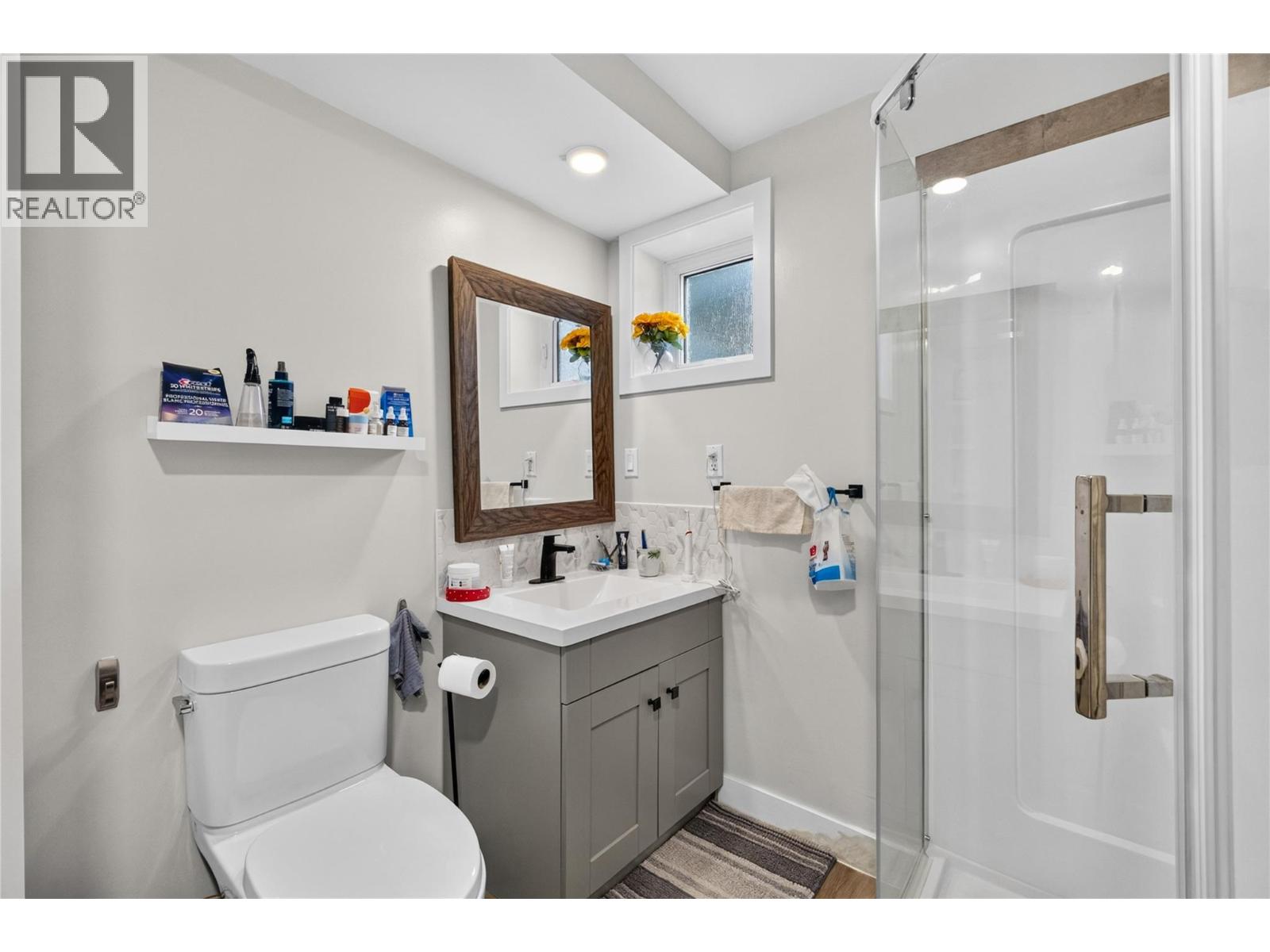 127 Okanagan Avenue W - 13