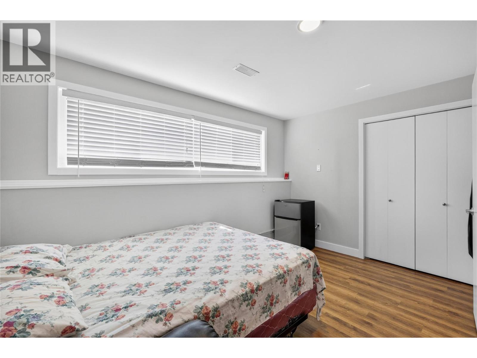 127 Okanagan Avenue W - 14